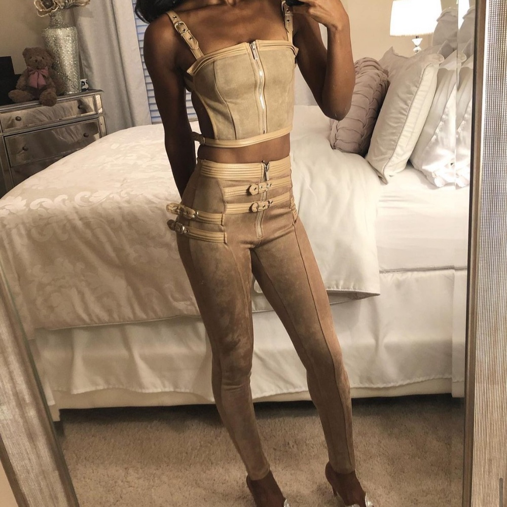 Vegan Suede Buckle Detail Leggings - tan